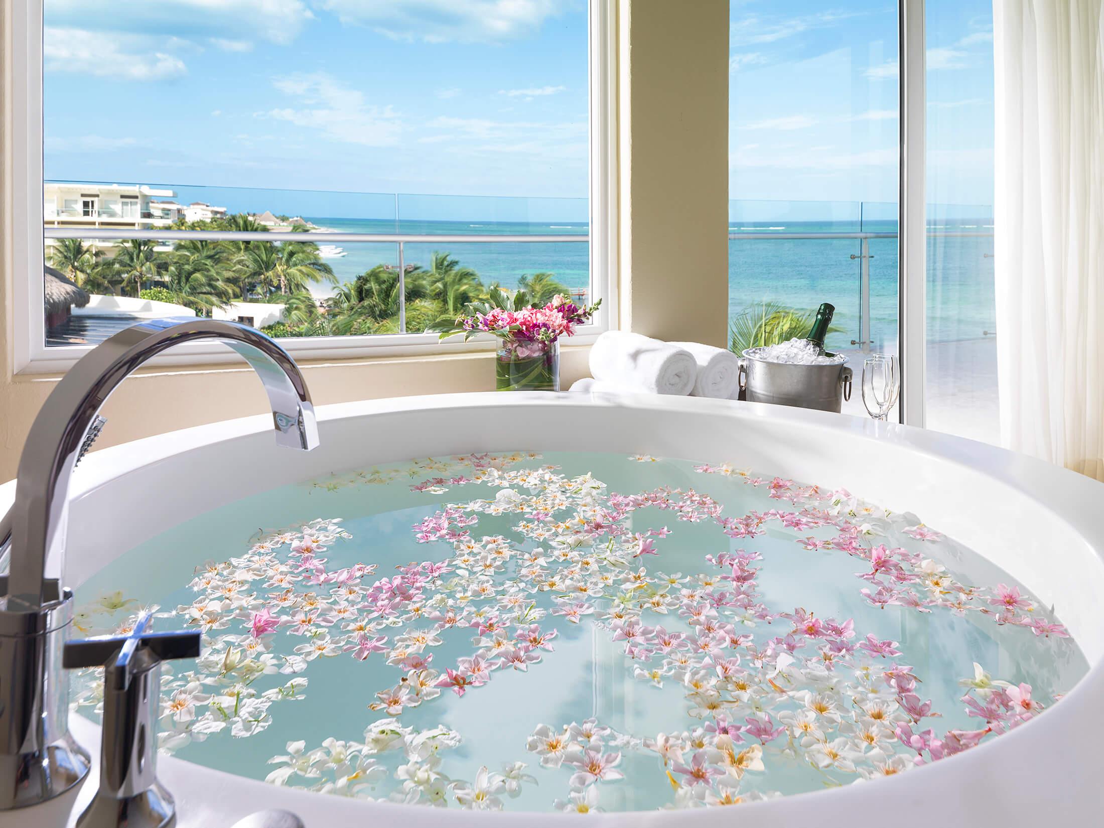 Honeymoon suite tub