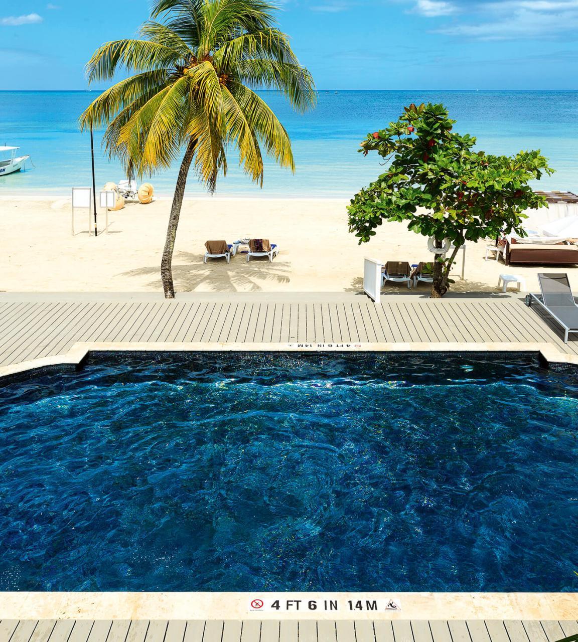 Azul Beach Negril Spa outdoor pool