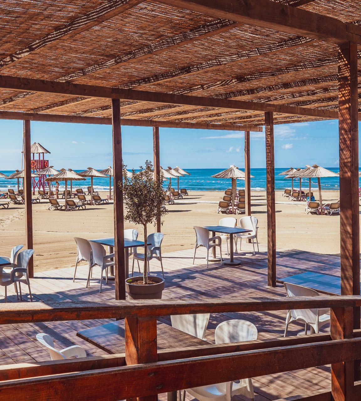 marley beach bar and restaurant