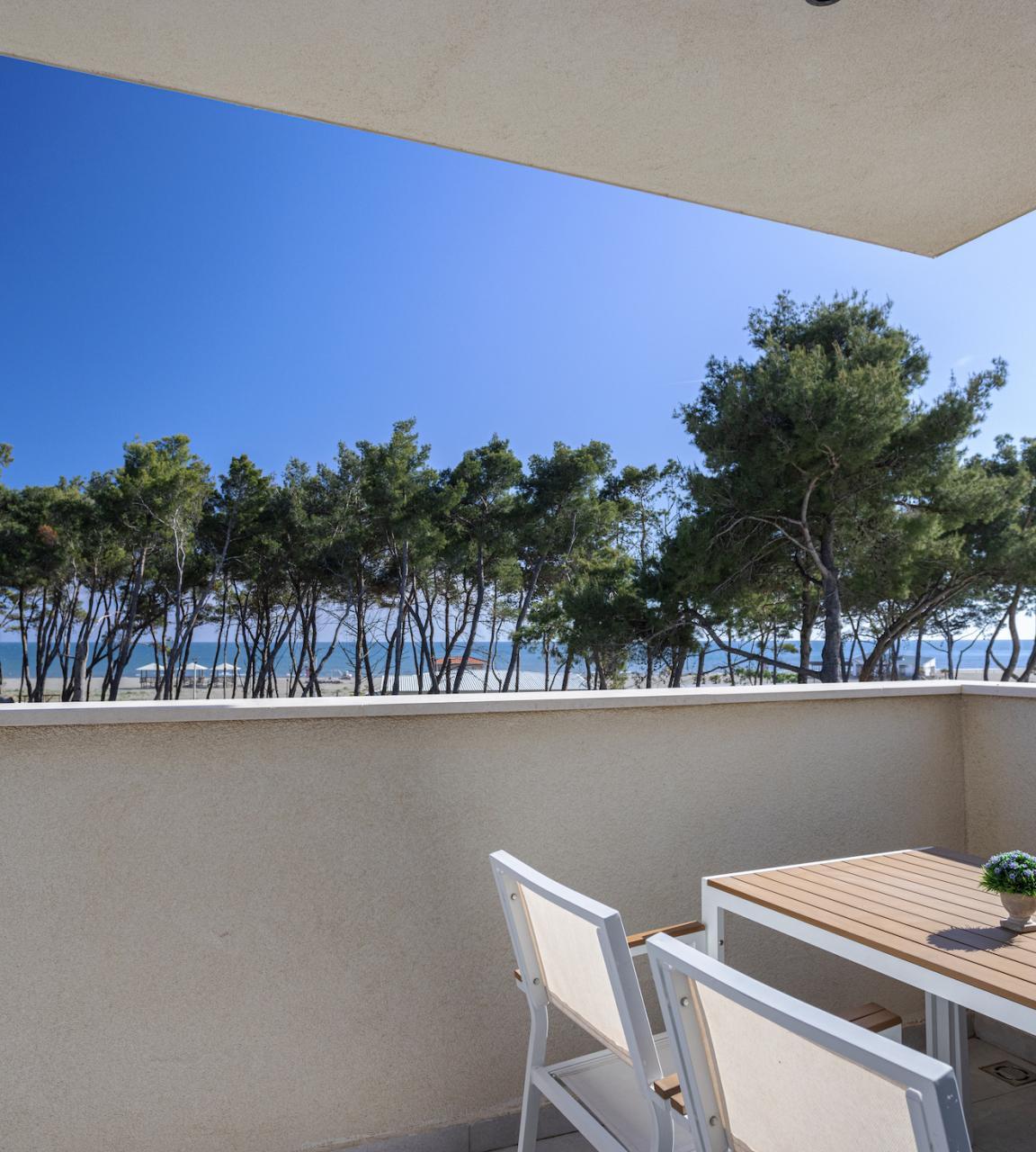 Azul Beach Resort Montenegro Premium Seaview Suite terrace