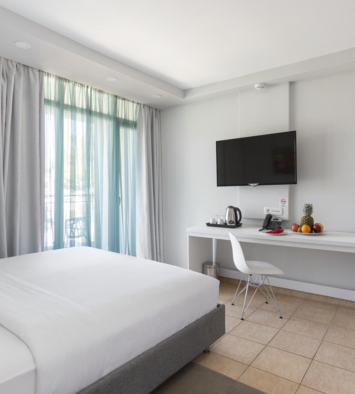 Azul Beach Resort Montenegro - Two bedroom swim-up suite