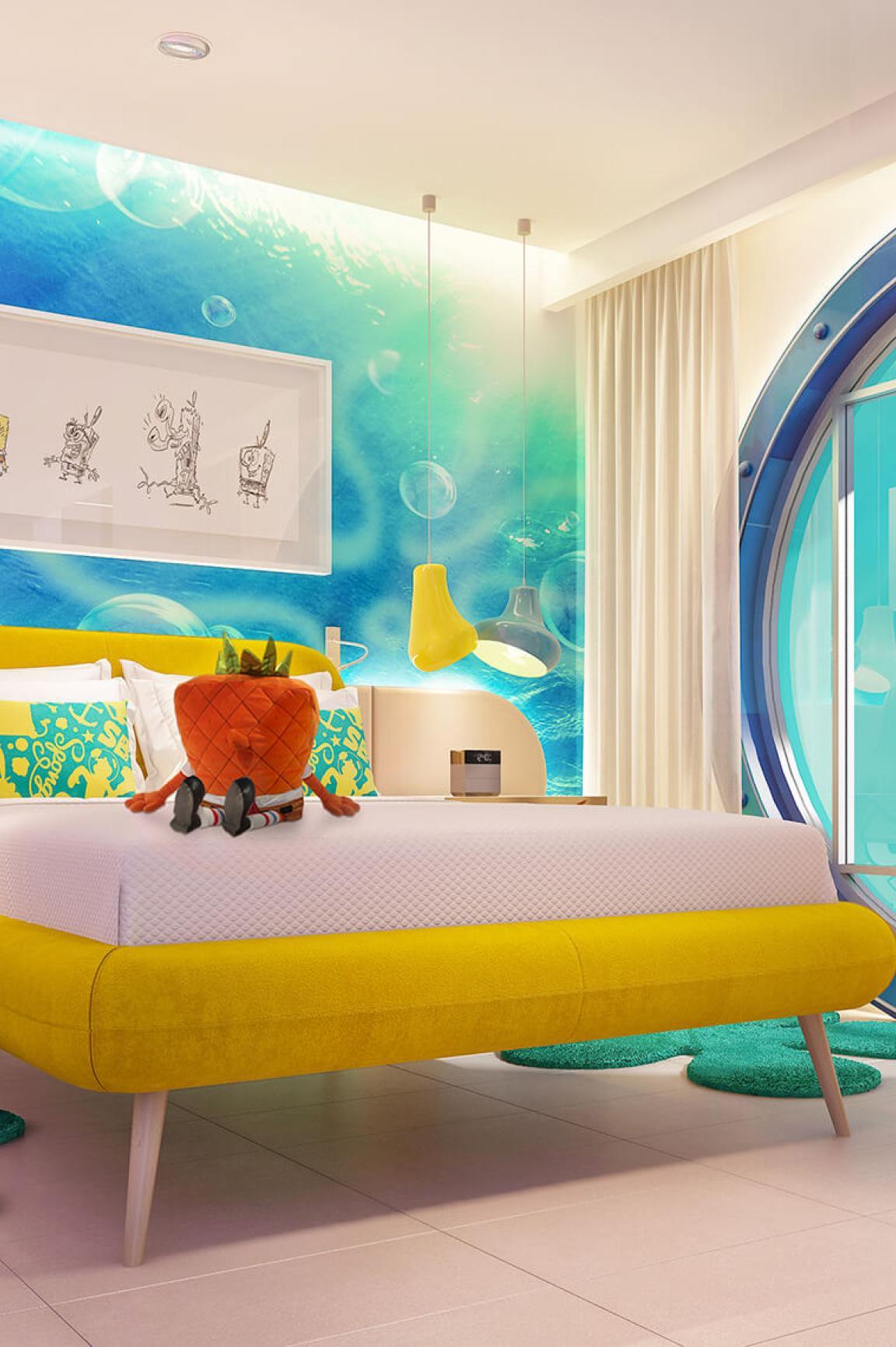 Pineapple Suite bedroom